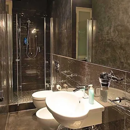 Bed & Breakfast Lounge 3*