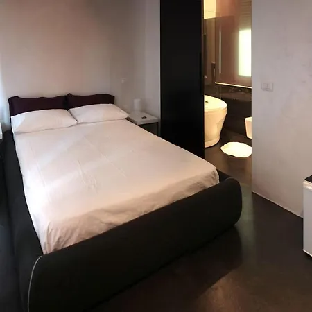 Bed & Breakfast Lounge 3*