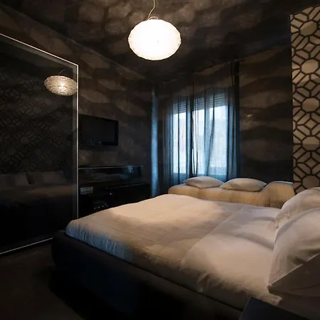 Bed & Breakfast Lounge